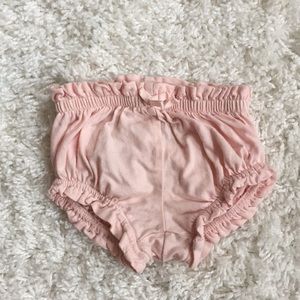 Gap 3-6 months bubble shorts!